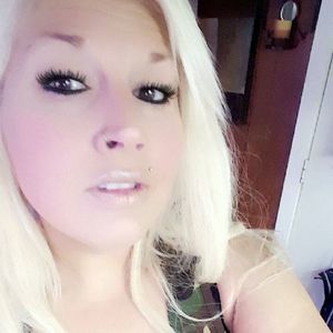 Meet your Posher, Charissa